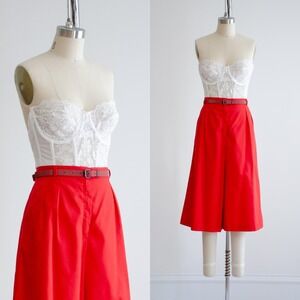 vtg 80s vintage red cotton knee length shorts wide leg culottes size M